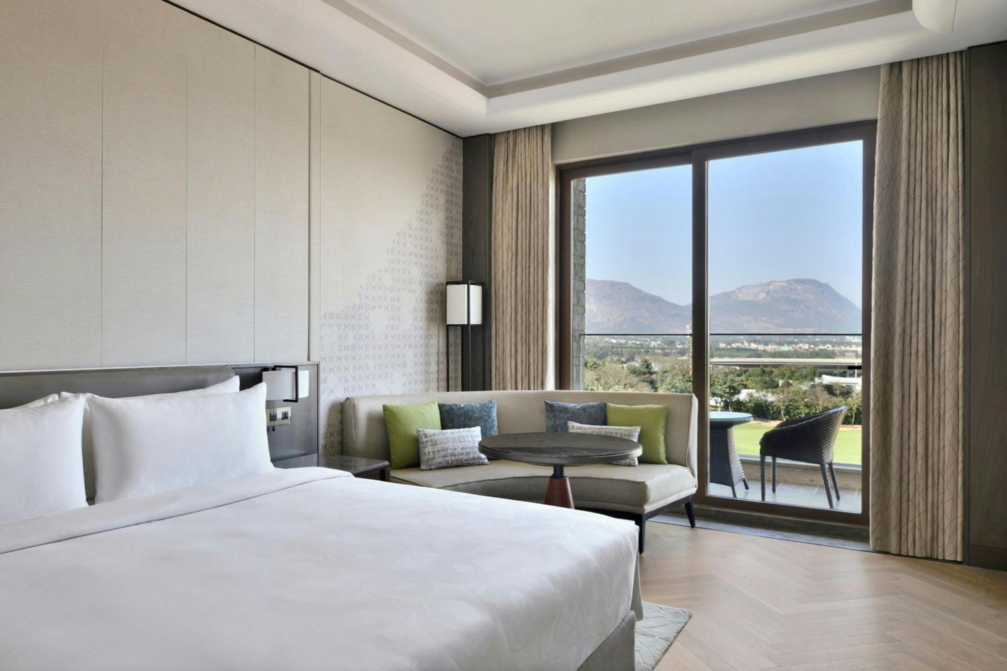 Jw Marriott Hotel Bengaluru Prestige Golfshire Resort & Spa Avati Exterior foto